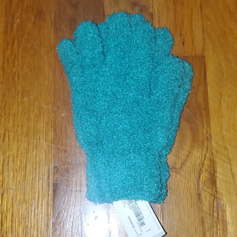 Gloves - Picture 3 of 5